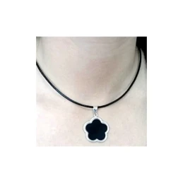 Colgante plata ley 925m 25mm. flor acetato negro [AA8498]