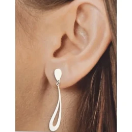 Pendientes Largos Plata Ley 925m mujer 39 mm. lisos forma ondulada