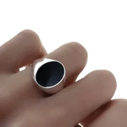 Sello Plata Ley 925m ovalado hombre cabeza esmalte liso negro