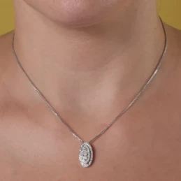 Gargantilla Oro Blanco 18k mujer 45cm. colgante ovalado circonitas 19