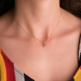 Colgante Oro 18k mujer 7 mm. piedra color rosa ovalada garras