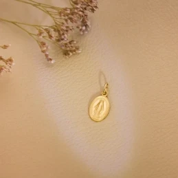 Virgen Milagrosa Medalla Oro 18k ovalada 14 mm.