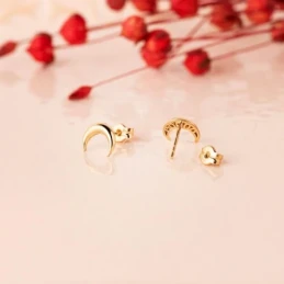 Pendientes Oro 18k mujer 7.5 mm. media luna lisa