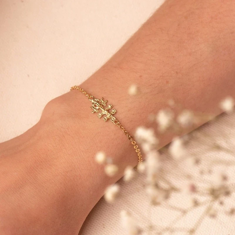Cruz Caravaca Pulsera Oro 18k mujer 18 cm. amuleto calado 17 x 14 mm.
