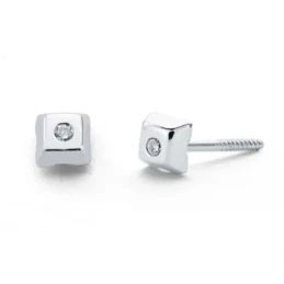 Pendientes Oro Blanco 9k niña forma cuadrada diamante centro 0.01ct.