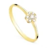 Sortija Oro 18k Amarillo Con Diamantes Laboratorio Cuajo 5x5 mm. 0.127 ct. VS2 G
