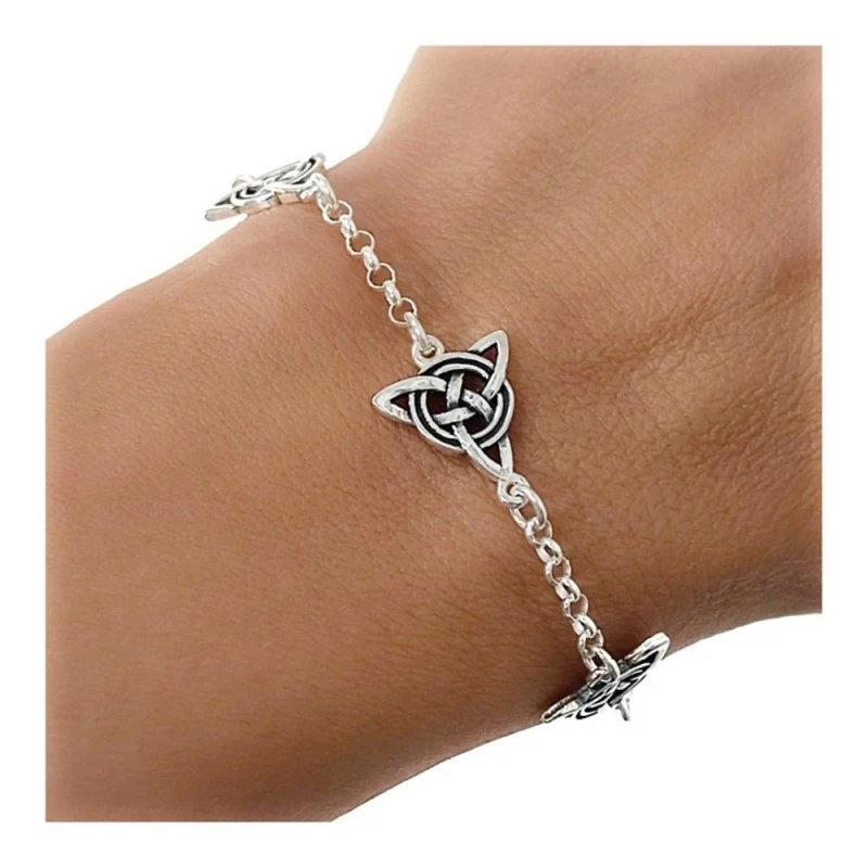 Nudo de Bruja Pulsera Plata Ley 925m cadena rolo 17 cm. amuletos 13 m