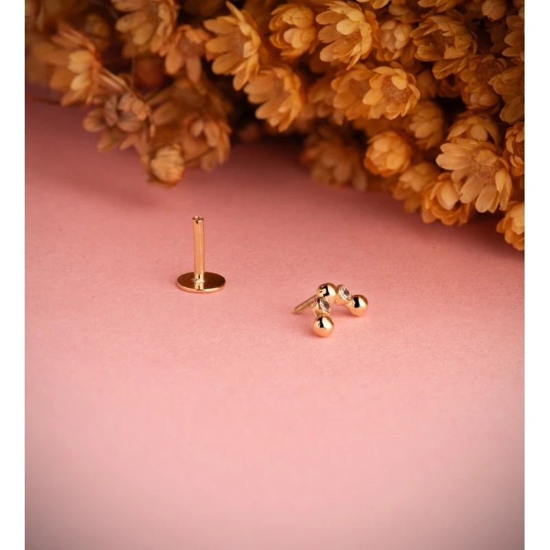 Piercing Pendiente para Oreja en Oro 18k con forma de arco de 8 mm. c