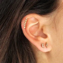 Piercing Pendiente Ear Cuff para Oreja en Oro de 18k ajustable al car