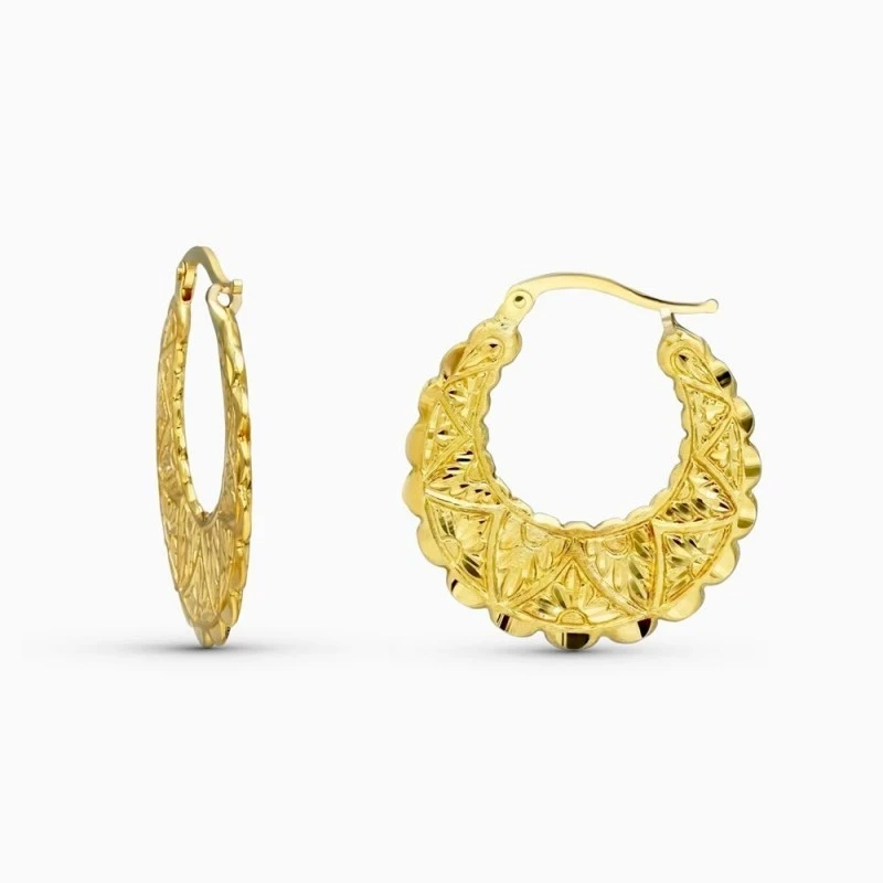 Aros Pendientes en Oro de 18k con 25 mm. con detalles tallados y plan