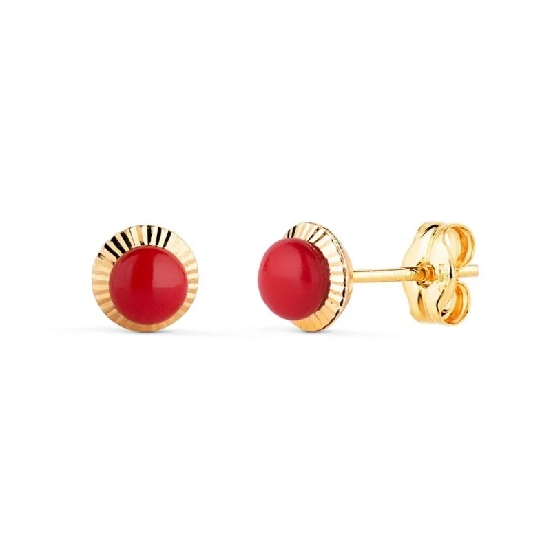 Pendientes en Oro de 18k con 6 mm. cornalina centro con borde tallado