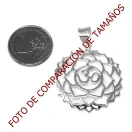 Colgante plata Ley 925m rosetón 34mm. símbolo OM calado cadena 45cm. combinada bolitas cierre reasa