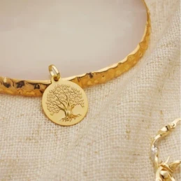 Árbol de la Vida Medalla en Oro 9k amuleto de18 mm.. Grabación inclui