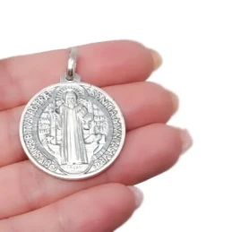 San Benito Escapulario Medalla en Plata de Ley 925m maciza de 30 mm.