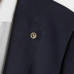 Filosofía Insignia Profesional Escudo Oro 18k unisex 15 mm. solapero