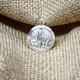 Virgen de Fátima Medalla en Plata de Ley 925m maciza de 15 mm. bisel