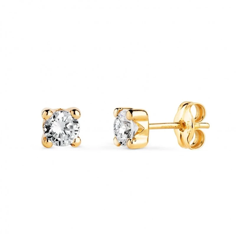Pendientes Oro 9k de 4.5 mm. garras con circonita redonda de 4 mm.