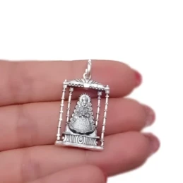 Virgen del Rocío Bajo Palio Colgante en Plata de Ley 925m maciza de 3