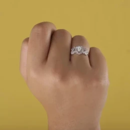 Sortija oro blanco 18k mujer circonita centra forma pera combinada ta