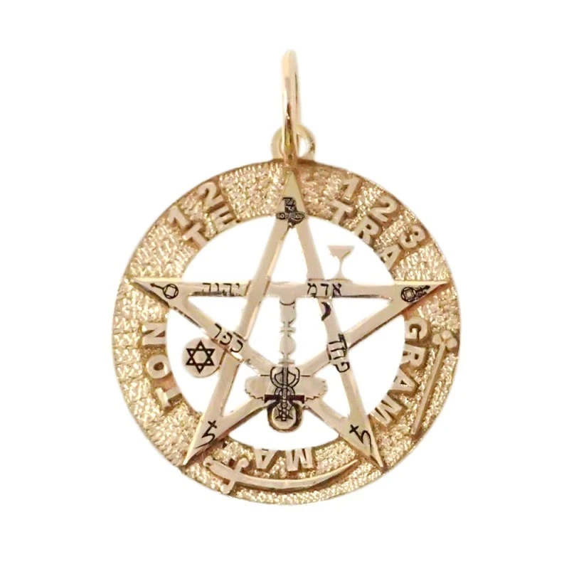 Colgante oro 18k tetragramatón 22 mm. unisex amuleto calado detalles
