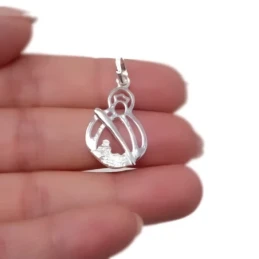 Virgen de la Cabeza Colgante en Plata de Ley 925m macizo de 26 mm. ca