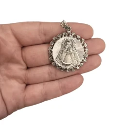 Medalla plata Ley 925m Virgen de Belén de Palma del Río 32 mm. maciza