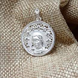 Virgen de la Alegría Plata Ley 925m maciza 24 mm. calada circonitas.