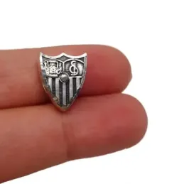 Sevilla FC escudo charm icono plata Ley 925m 14mm. tallado trasera ta