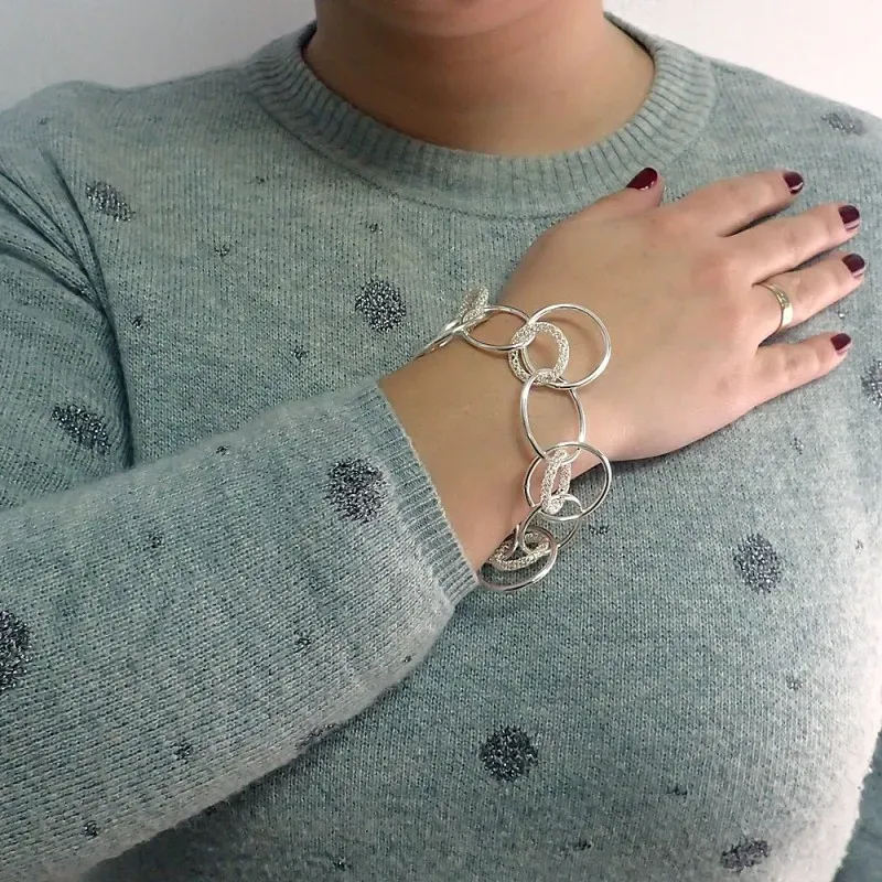 Pulsera plata ley 925m círculos lisos calados [8103]