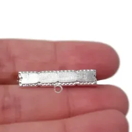 Alfiler plata Ley 925m broche bebé 3 cm. rectangular borde detalles t