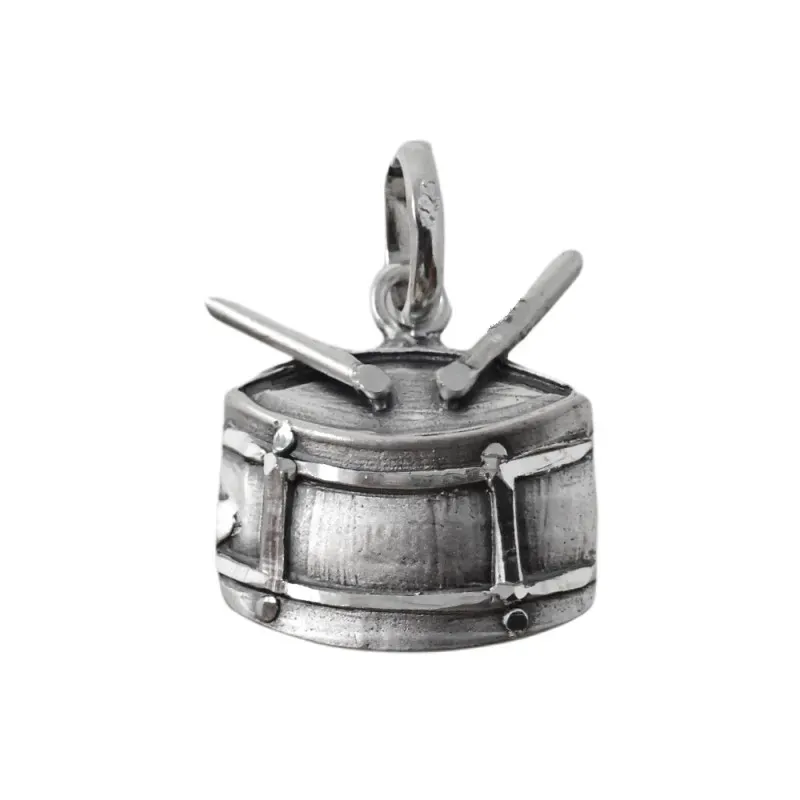 Colgante plata Ley 925m tambor 17 mm. macizo detalles tallados