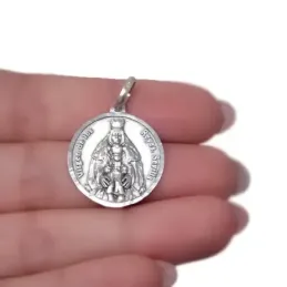 Virgen de los Reyes Patrona de Sevilla Medalla en Plata de Ley 925m m