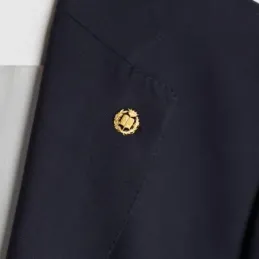 Insignia profesional Derecho oro 18k escudo pin solapa 16.5mm.