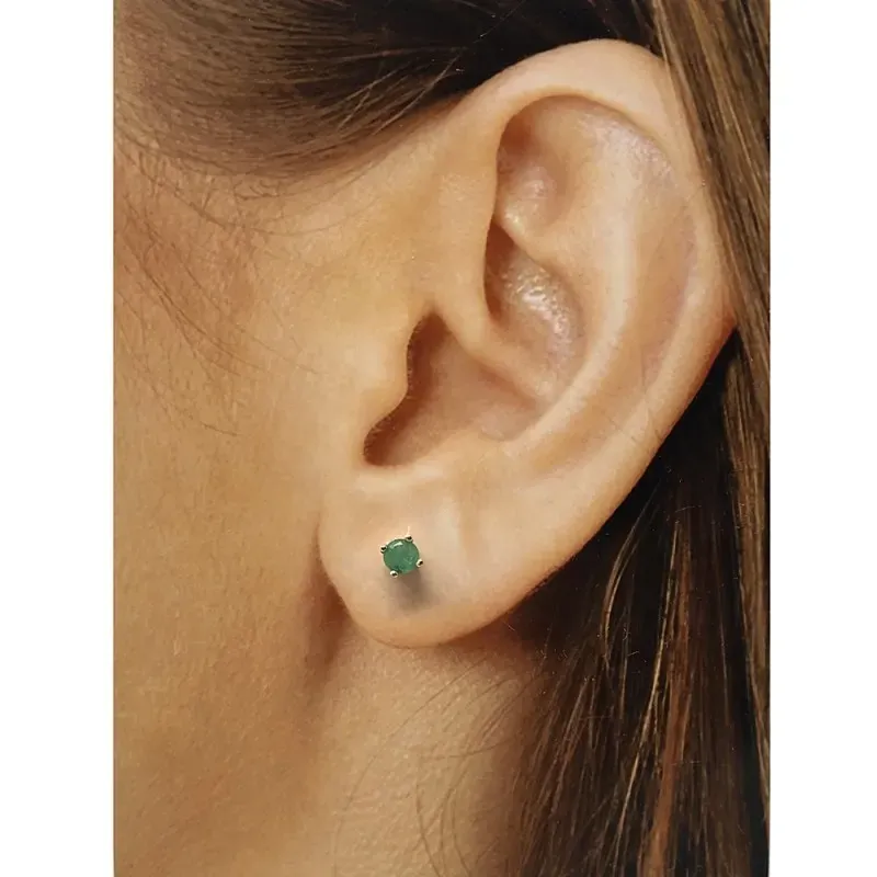 Pendientes Oro Amarillo 18k modelo Garritas Color (2 Esmeraldas 4mm. 0,50cts.) Medida: 4mm.