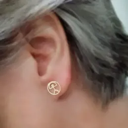 Pendientes oro 18k mujer 10 mm. Indalo centro círculo calado presión