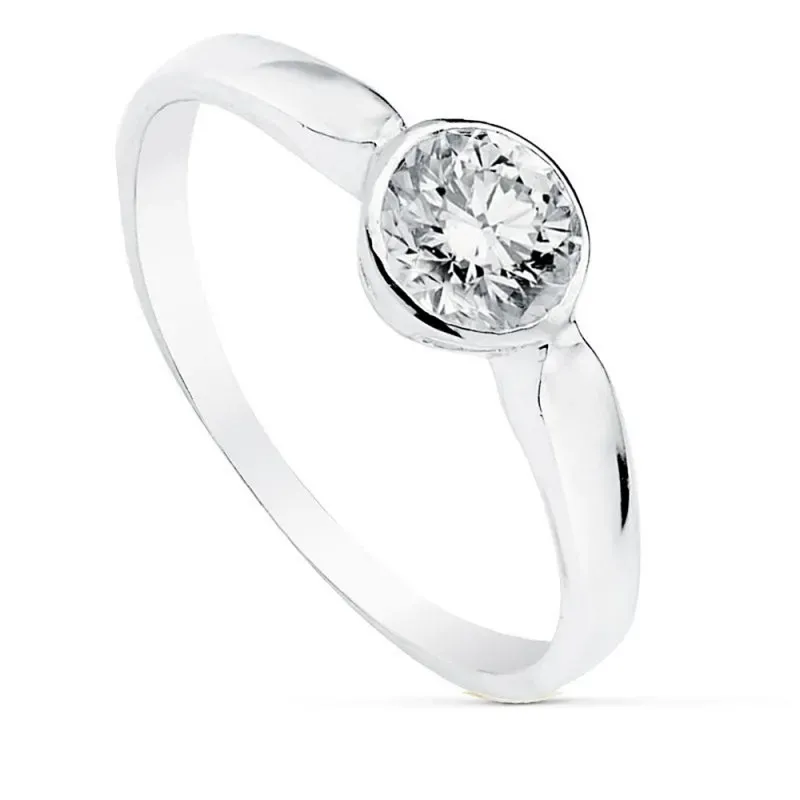 Solitario oro blanco 18k liso chatón 4.5mm. circonita [AB8942]