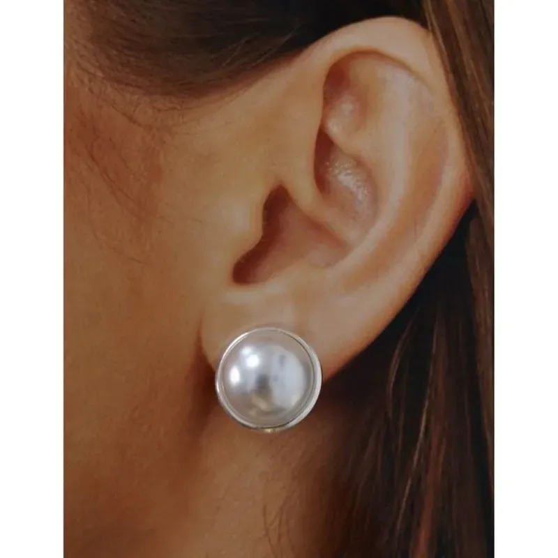 Pendientes plata Ley 925m media perla bocel cierre omega [AC0310]