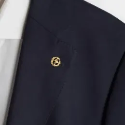 Pin solapa Farmacia oro 18k insignia profesional 15mm.
