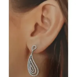 Pendientes plata Ley 925m largos 38mm. rodiados triples piedras circonitas cierre presión