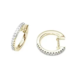 Pendientes Oro Amarillo 18k modelo Viena (24 diamantes 1,25mm. 0,18 cts.) Medida:15×1,30mm.