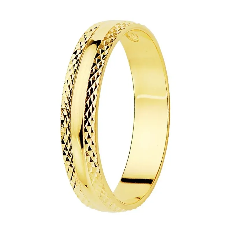 Alianza oro 18k centro brillo bordes tallados 4mm. unisex