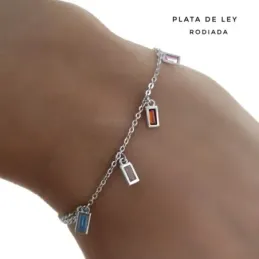 Pulsera plata Ley 925m rodiada 18cm. centro piedras colores rectangulares colgando cierre reasa