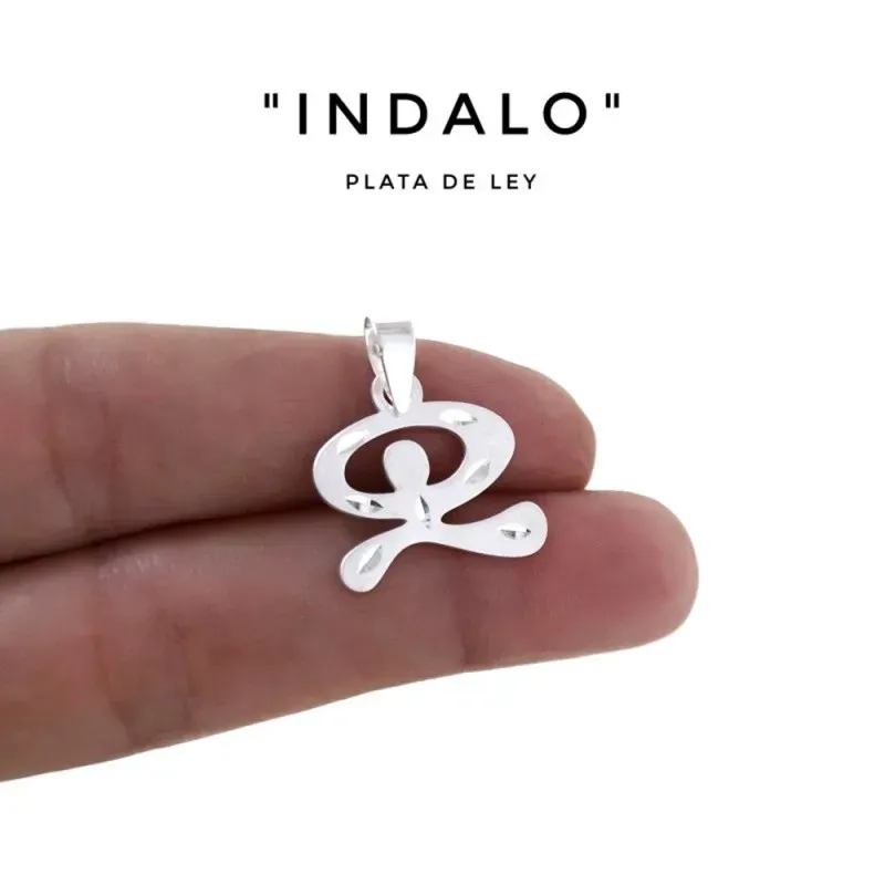 Colgante plata Ley 925m Indalo 15mm. mate detalles tallados