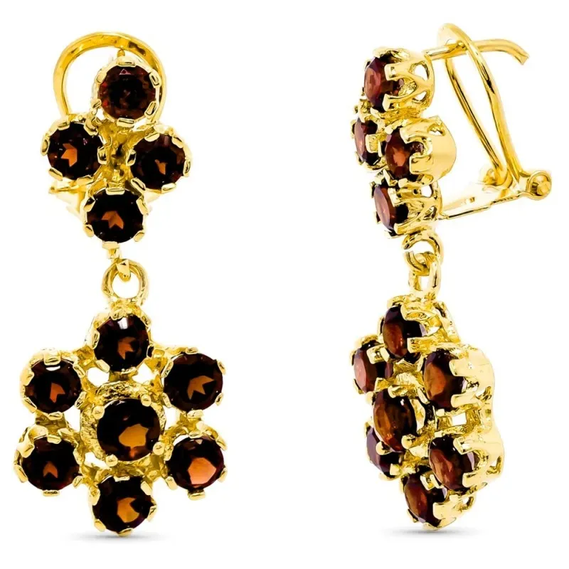 Pendientes oro 18k largos 30mm. forma flor granates engastados cierre