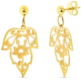 Pendientes oro 18k hoja calada mate brillo interior formas cierre pre