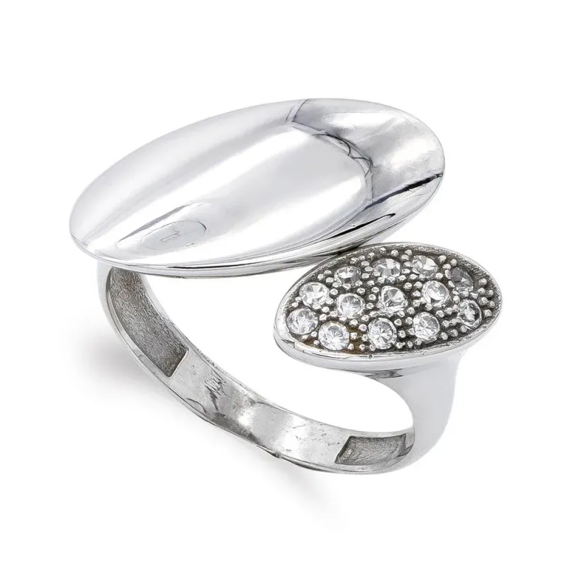 Sortija oro blanco 18k mujer forma ovalada combinada circonitas