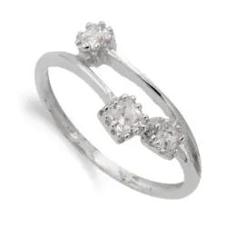 Sortija oro blanco 18k mujer circonitas cuadradas combinadas lisa