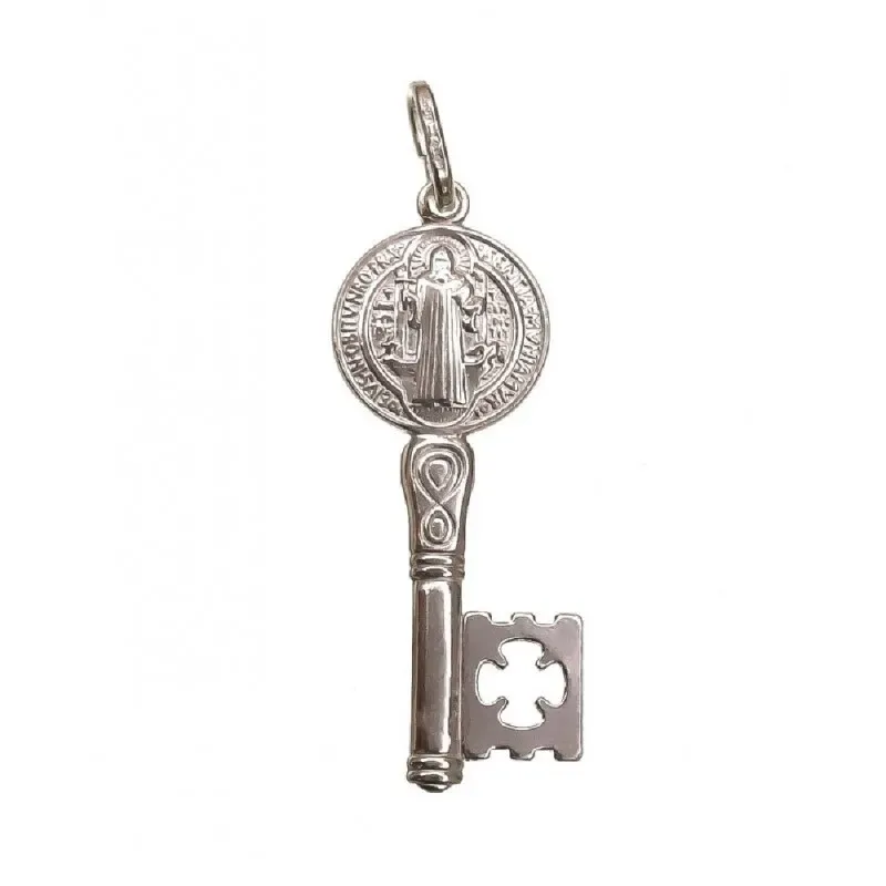 San Benito llave colgante plata Ley 925m unisex 3 cm. detalles