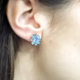 Pendientes oro 18k mujer aguamarina centro 7 mm. ovalada combinanada