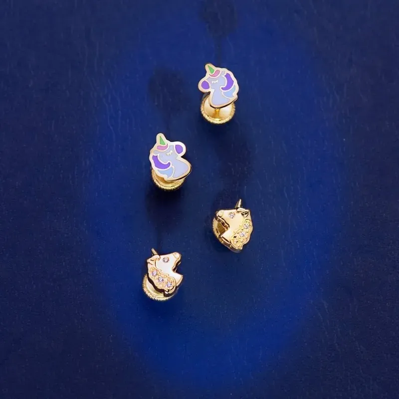 Pendientes Oro 18k niña 7.5 mm. forma unicornio esmaltado colores com